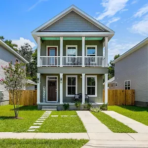 Lone Oak House Pensacola